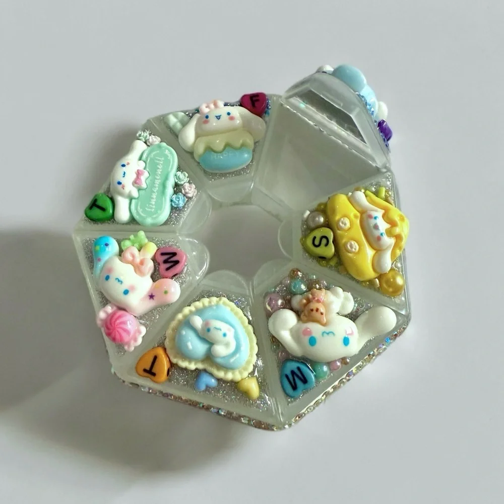 Decoden Pill Case, Cinnamoroll Junk Box Style, Handmade Full Rhinestones Kawaii